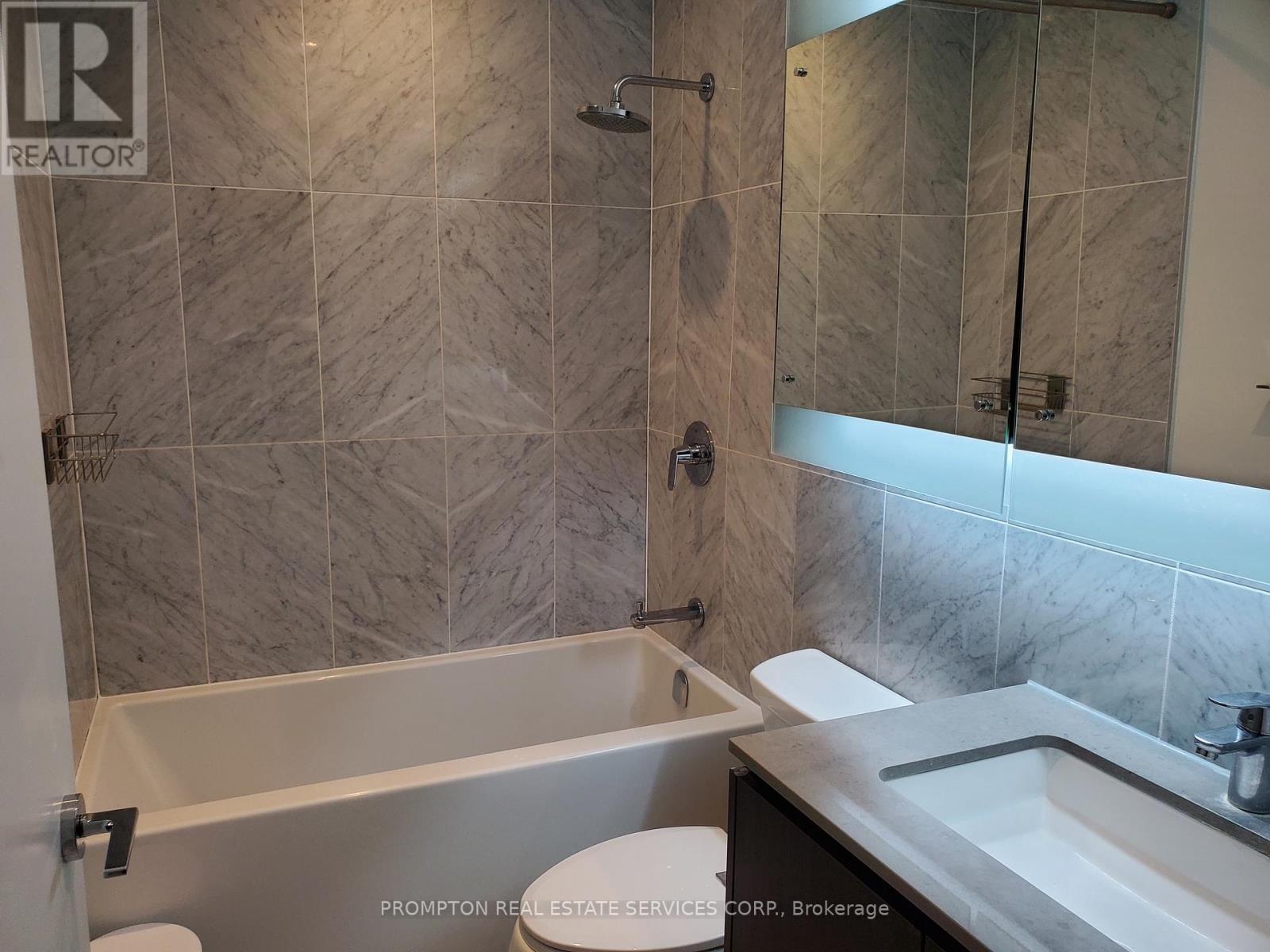 910 - 90 Queens Wharf Road, Toronto, Ontario  M5V 0J4 - Photo 8 - C12948708