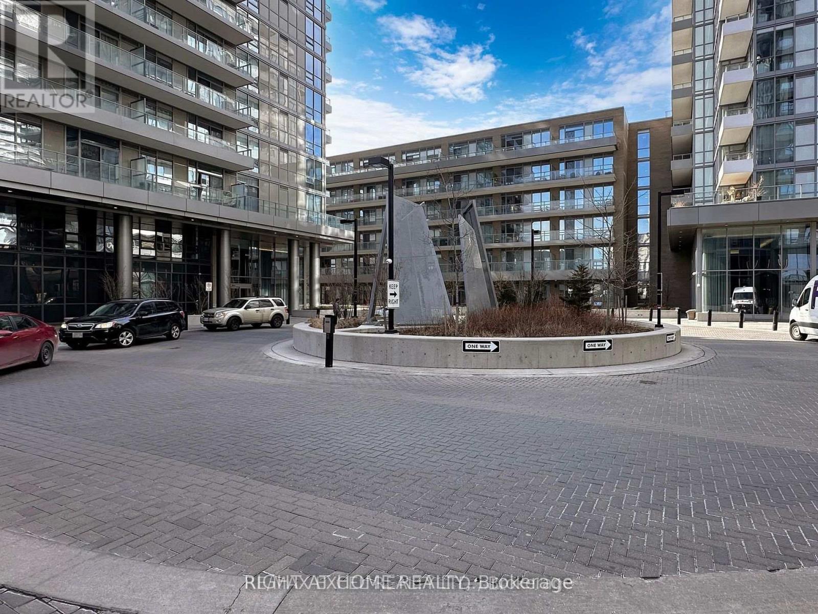 611 - 52 Forest Manor Road, Toronto, Ontario  M2J 0E2 - Photo 17 - C12948728