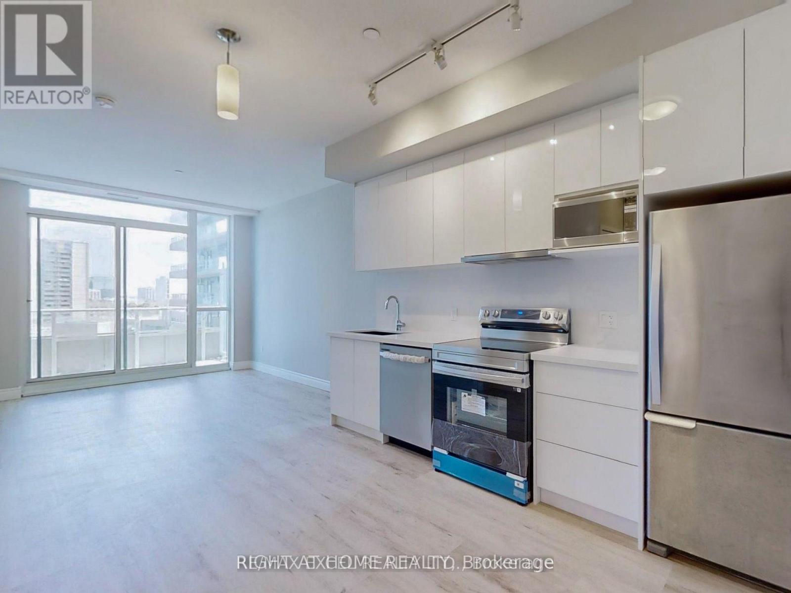 611 - 52 Forest Manor Road, Toronto, Ontario  M2J 0E2 - Photo 2 - C12948728