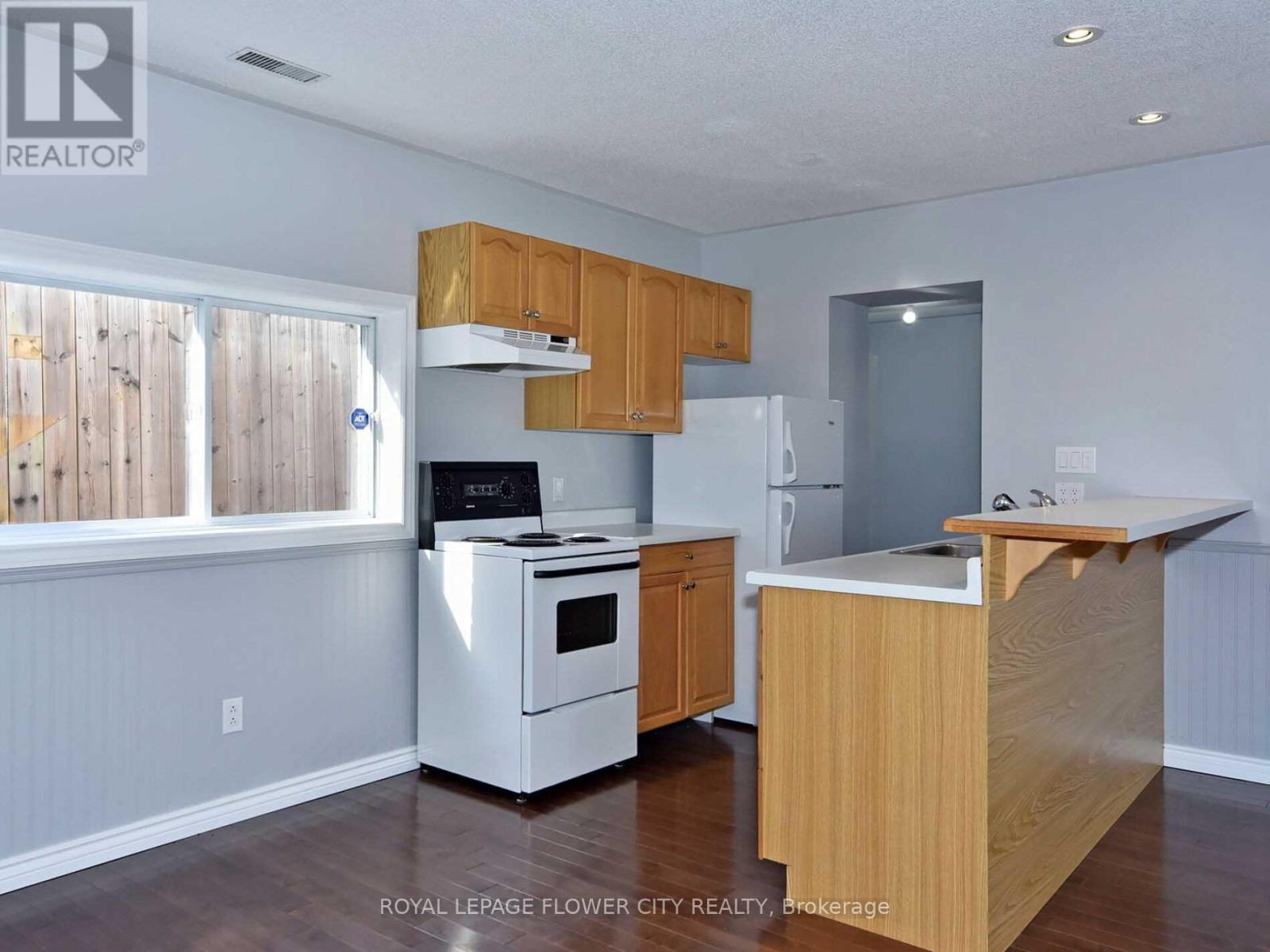 2 - 630 Wychwood Street, Oshawa, Ontario  L1G 2T3 - Photo 10 - E12948694