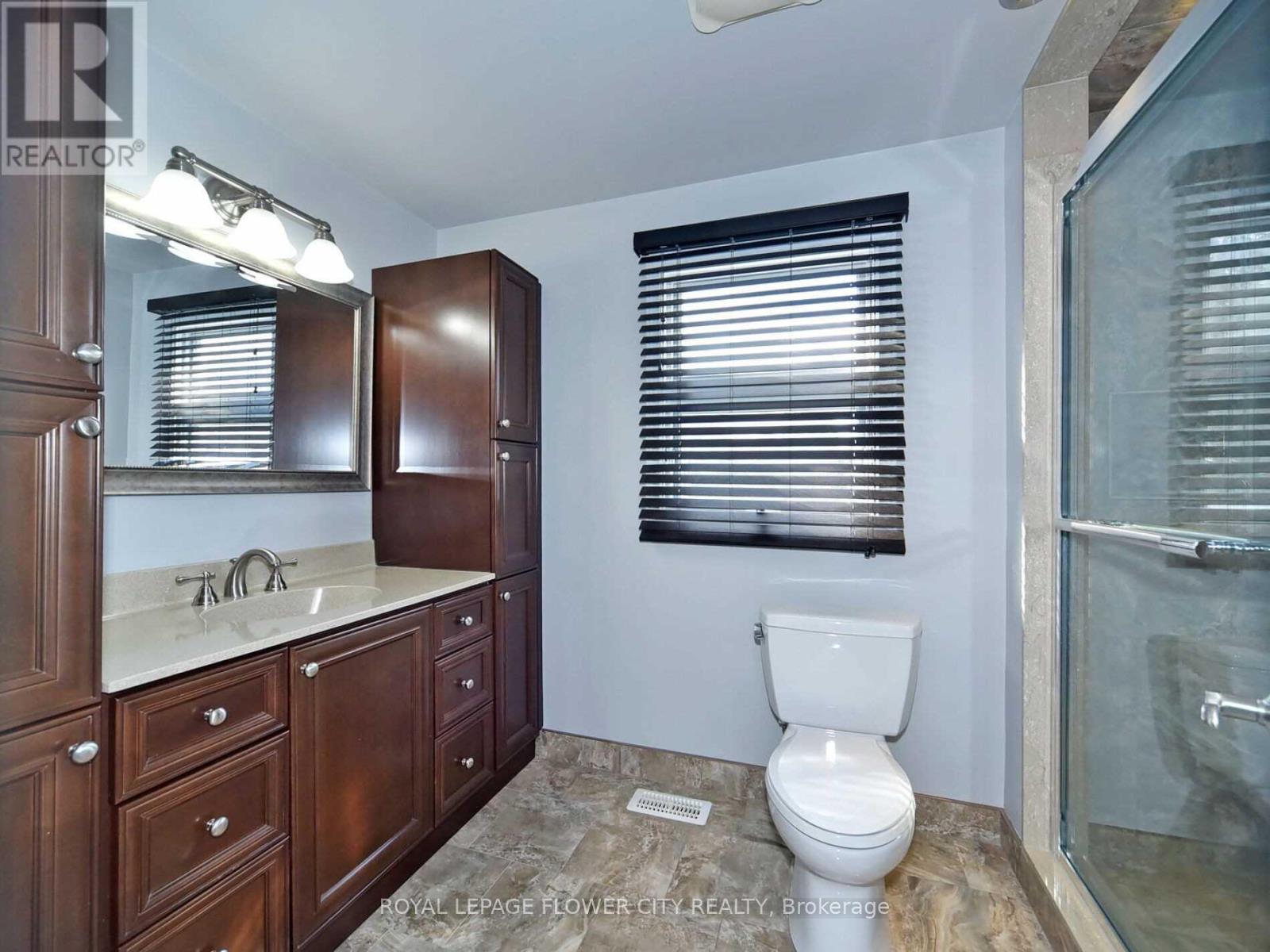 2 - 630 Wychwood Street, Oshawa, Ontario  L1G 2T3 - Photo 23 - E12948694