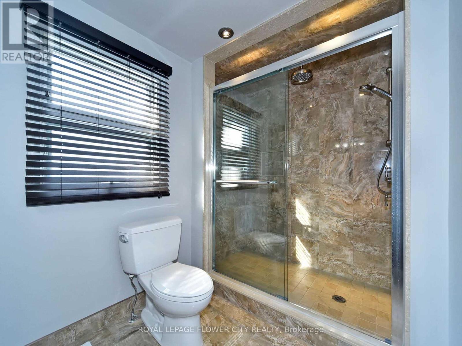 2 - 630 Wychwood Street, Oshawa, Ontario  L1G 2T3 - Photo 24 - E12948694