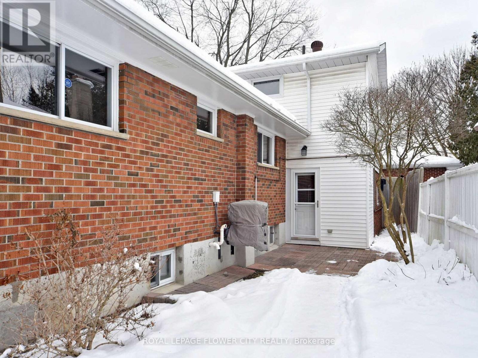 2 - 630 Wychwood Street, Oshawa, Ontario  L1G 2T3 - Photo 25 - E12948694