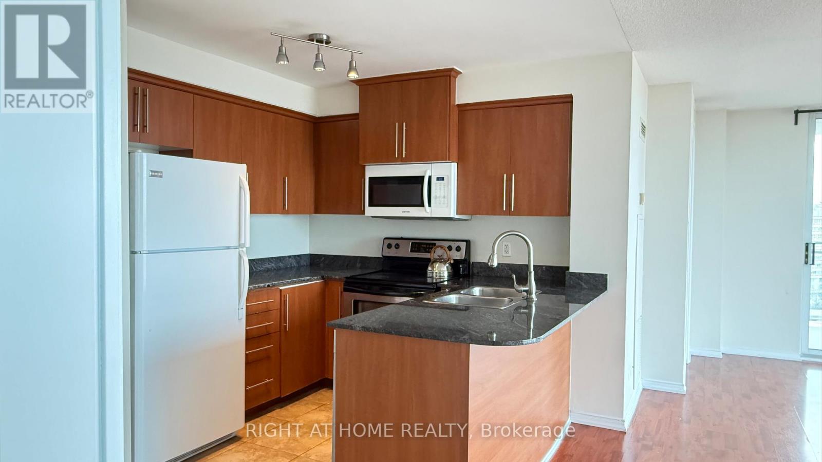 15l - 8 Rosebank Drive, Toronto, Ontario  M1B 5Z3 - Photo 3 - E12948718