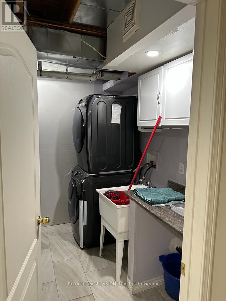 34 Kiriakou Street, Toronto, Ontario  M1P 5H2 - Photo 15 - E12948732