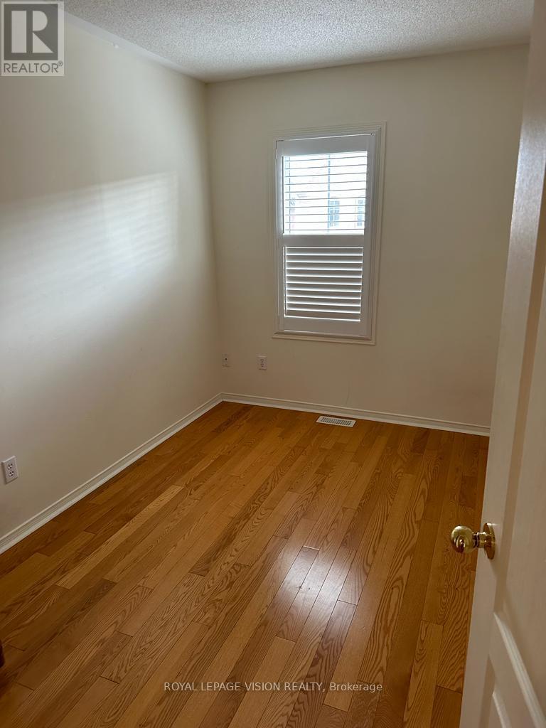 34 Kiriakou Street, Toronto, Ontario  M1P 5H2 - Photo 19 - E12948732