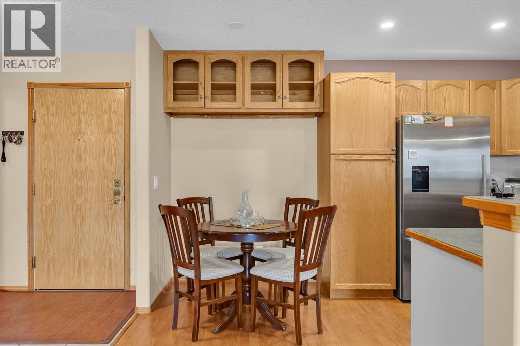 106, 728 Country Hills Road NW, Calgary, Alberta  T3K 5K8 - Photo 8 - A2281920