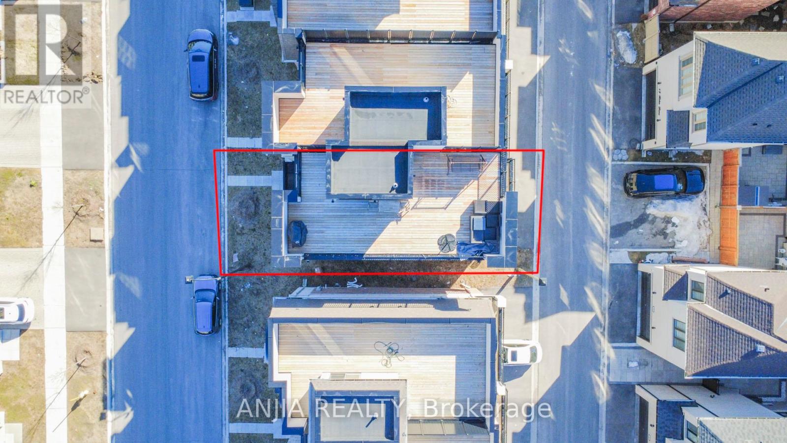 17 William Shearn Crescent S, Markham, Ontario  L6C 3J3 - Photo 3 - N12948722