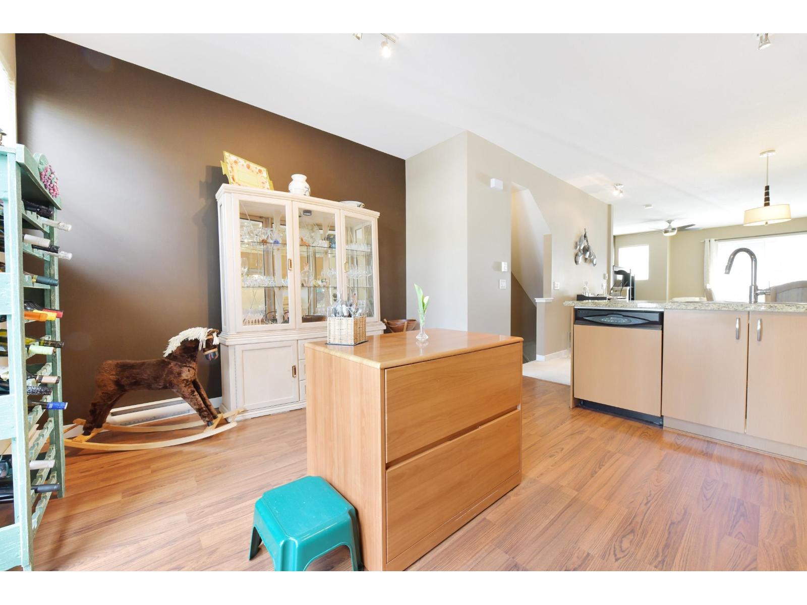 53 2729 158 Street, Surrey, British Columbia  V3Z 1P4 - Photo 4 - R3105630