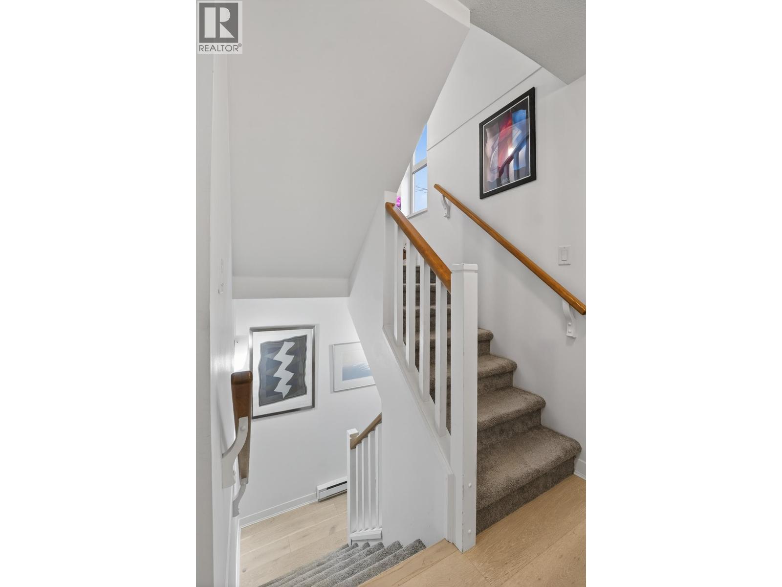 31 3855 Pender Street, Burnaby, British Columbia  V5C 1W5 - Photo 10 - R3106323