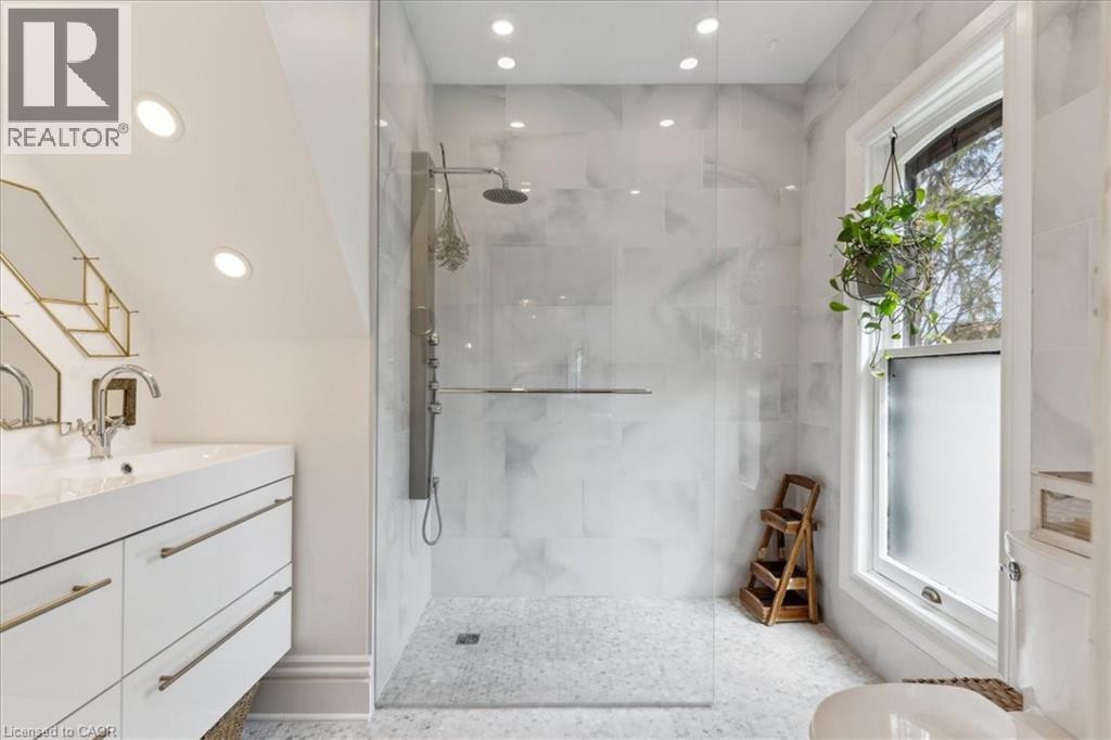 123 Main Street W, Grimsby, Ontario  L3M 1R9 - Photo 30 - 40797833