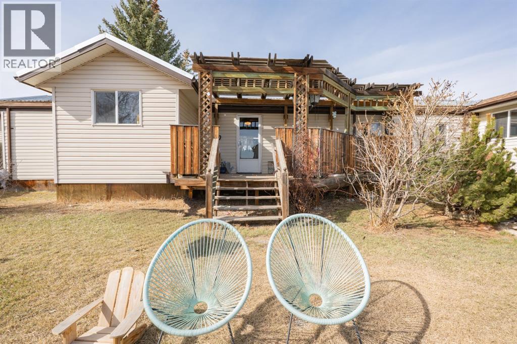 257 Leonard Street, Seven Persons, Alberta  T0K 1Z0 - Photo 35 - A2296091