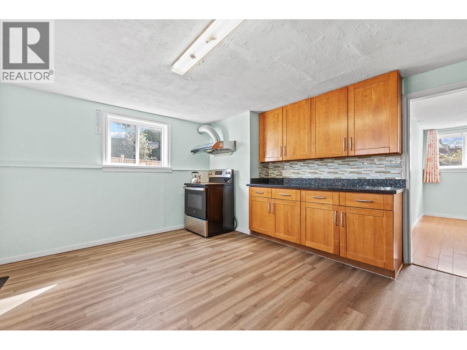 341 Sherbrooke Street, New Westminster, British Columbia  V3L 3M4 - Photo 24 - R3106178