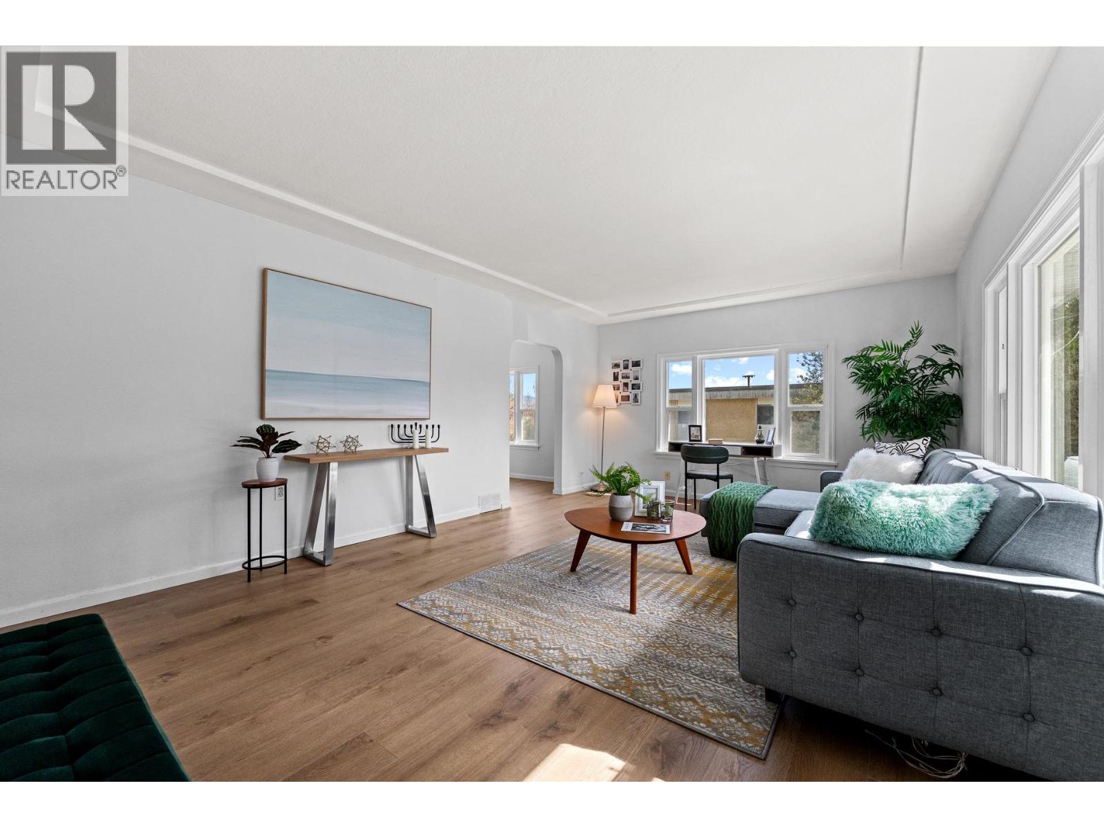 341 Sherbrooke Street, New Westminster, British Columbia  V3L 3M4 - Photo 4 - R3106178