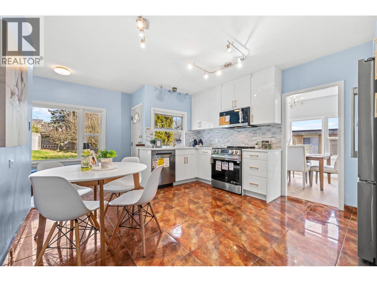 341 Sherbrooke Street, New Westminster, British Columbia  V3L 3M4 - Photo 10 - R3106178