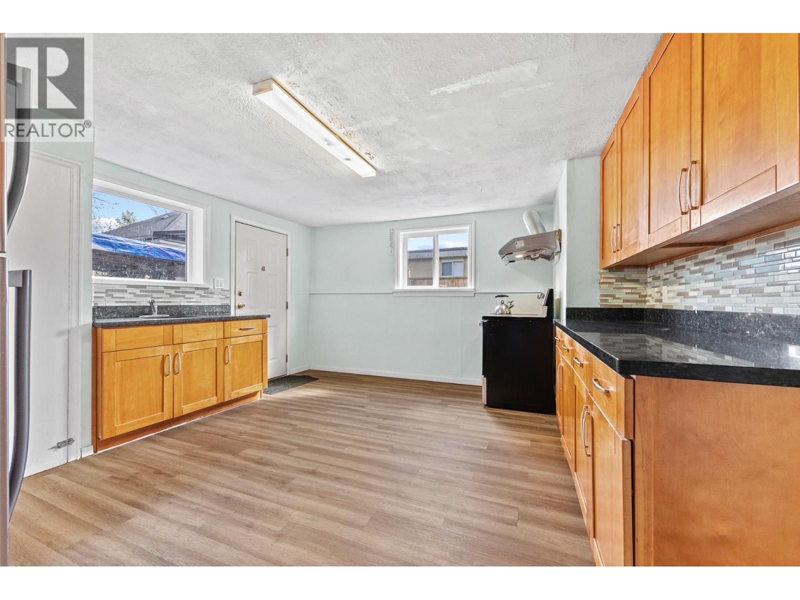 341 Sherbrooke Street, New Westminster, British Columbia  V3L 3M4 - Photo 22 - R3106178