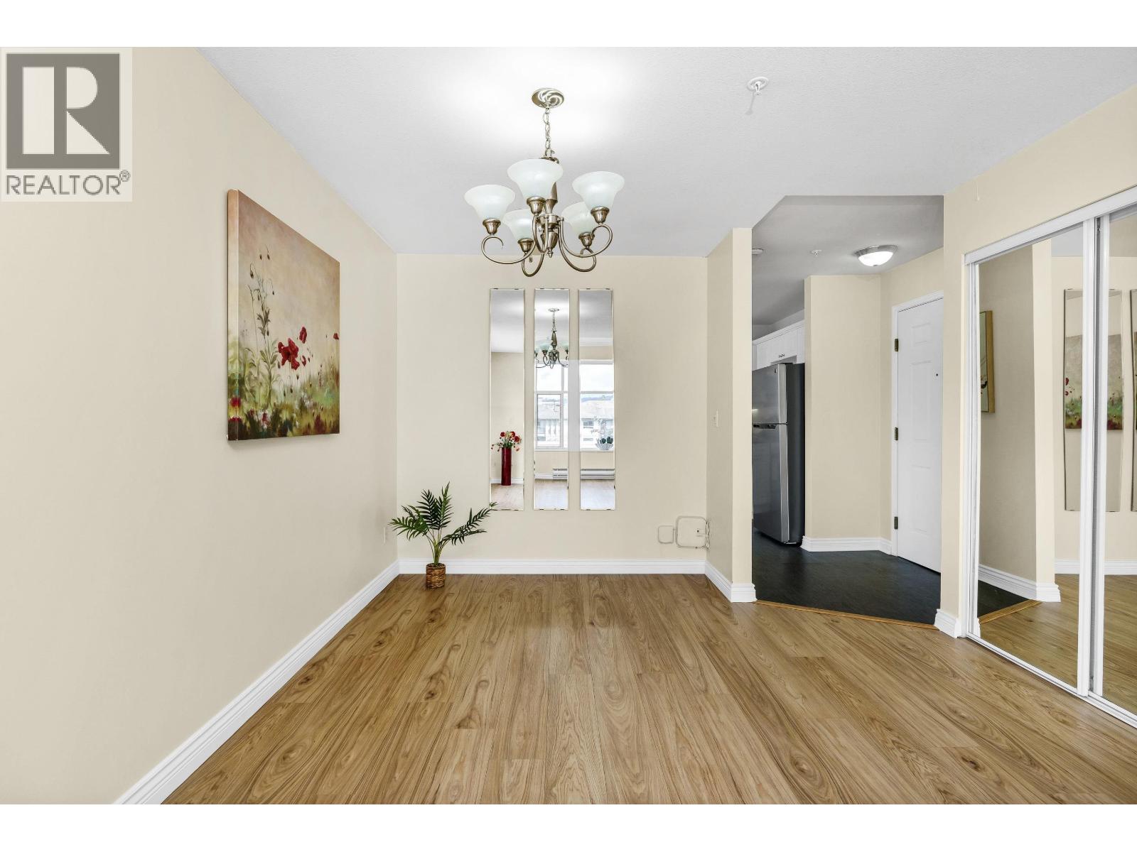 404 2340 Hawthorne Avenue, Port Coquitlam, British Columbia  V3C 1W9 - Photo 11 - R3106314