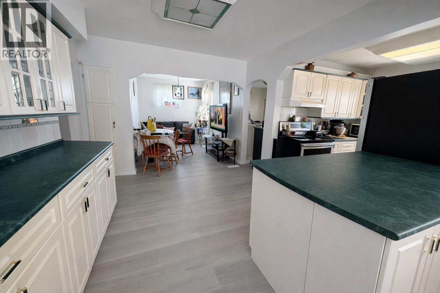 1728 Seventh Avenue, New Westminster, British Columbia  V3M 2K8 - Photo 13 - R3106284