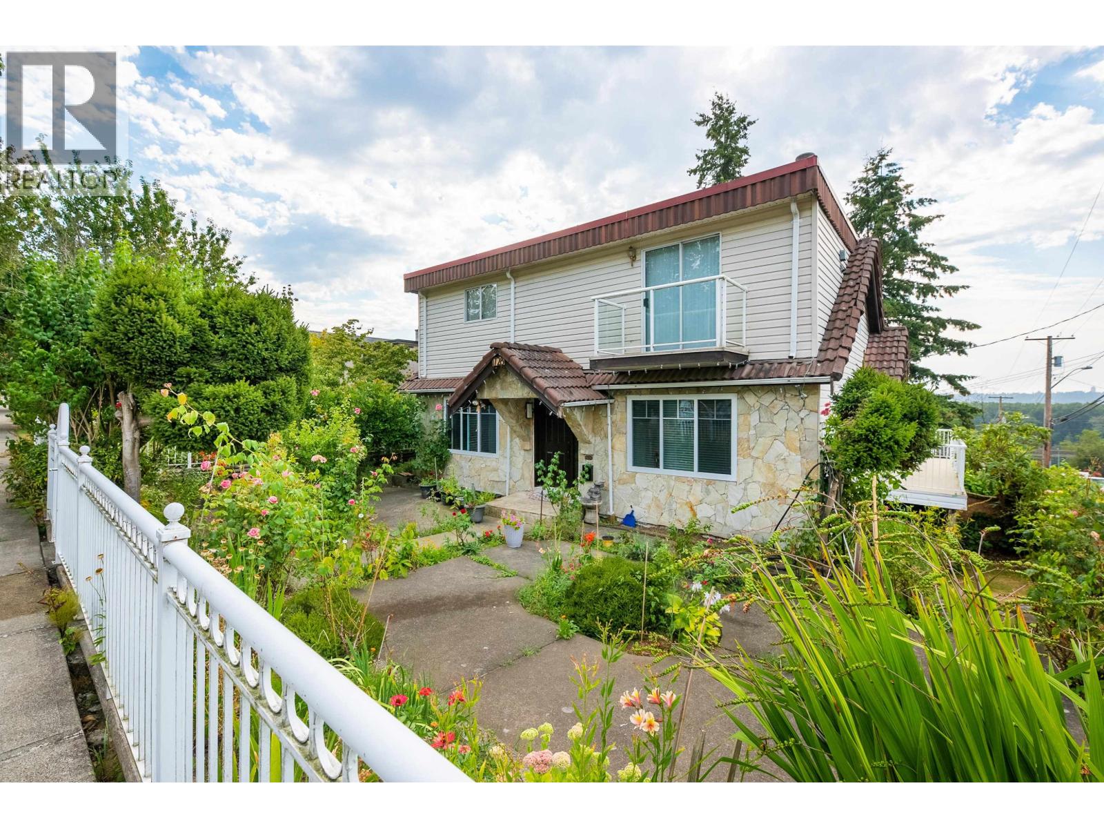 1728 Seventh Avenue, New Westminster, British Columbia  V3M 2K8 - Photo 38 - R3106284