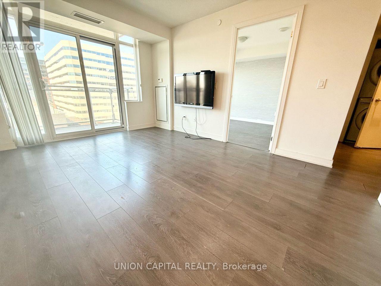 1008 - 525 Adelaide Street W, Toronto, Ontario  M5V 0N7 - Photo 7 - C12948744