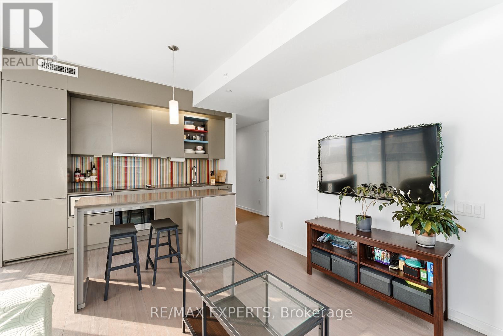 3606 - 101 Peter Street, Toronto, Ontario  M5V 0G6 - Photo 13 - C12948766