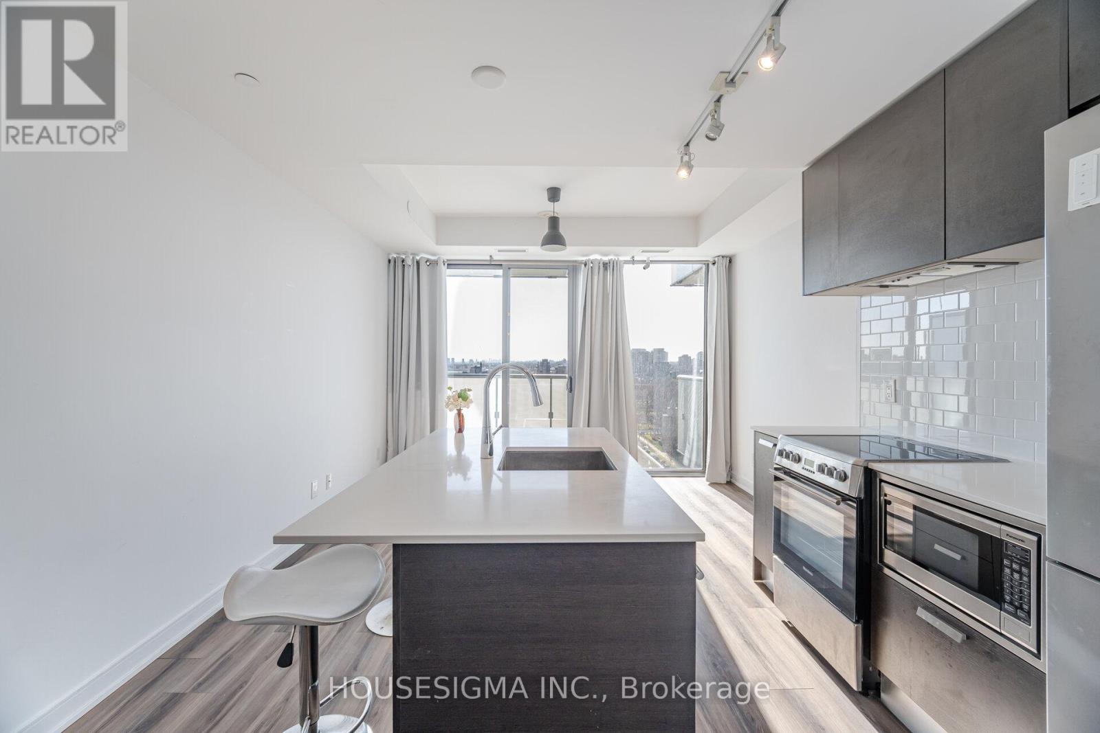 1315 - 57 St Joseph Street, Toronto, Ontario  M5S 0C5 - Photo 13 - C12948790