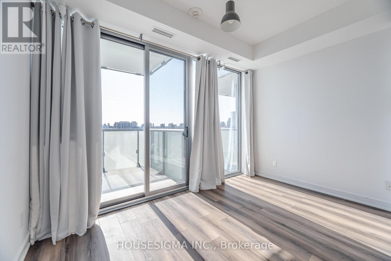 1315 - 57 St Joseph Street, Toronto, Ontario  M5S 0C5 - Photo 26 - C12948790