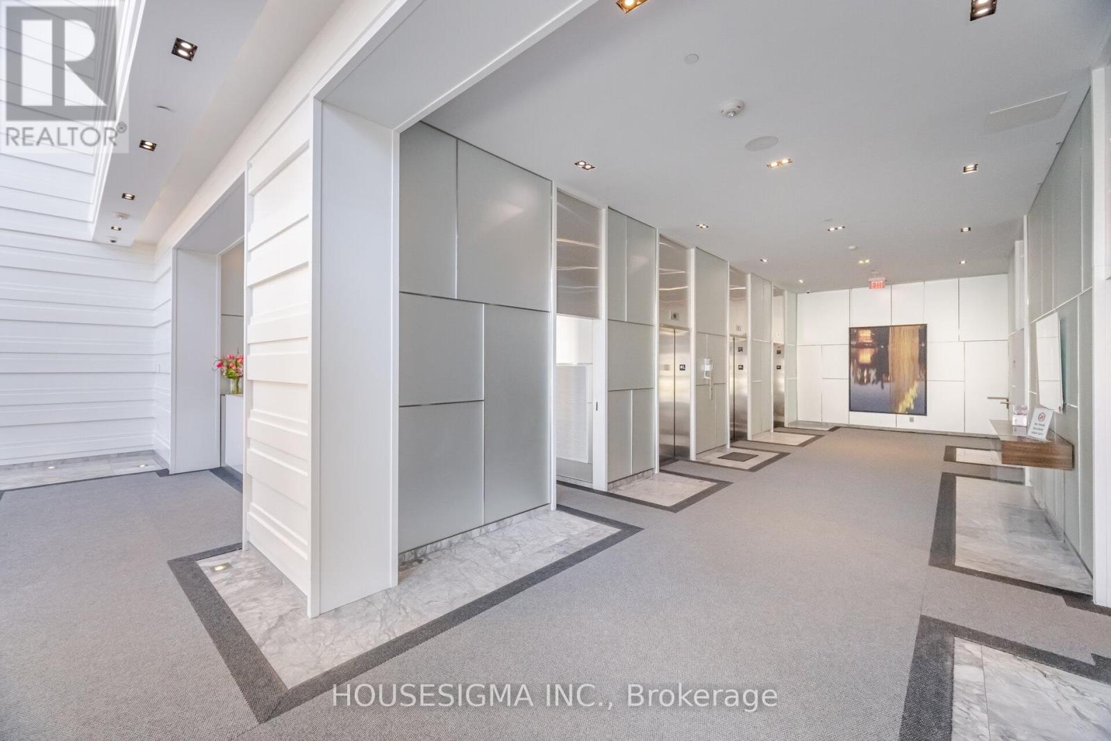 1315 - 57 St Joseph Street, Toronto, Ontario  M5S 0C5 - Photo 5 - C12948790