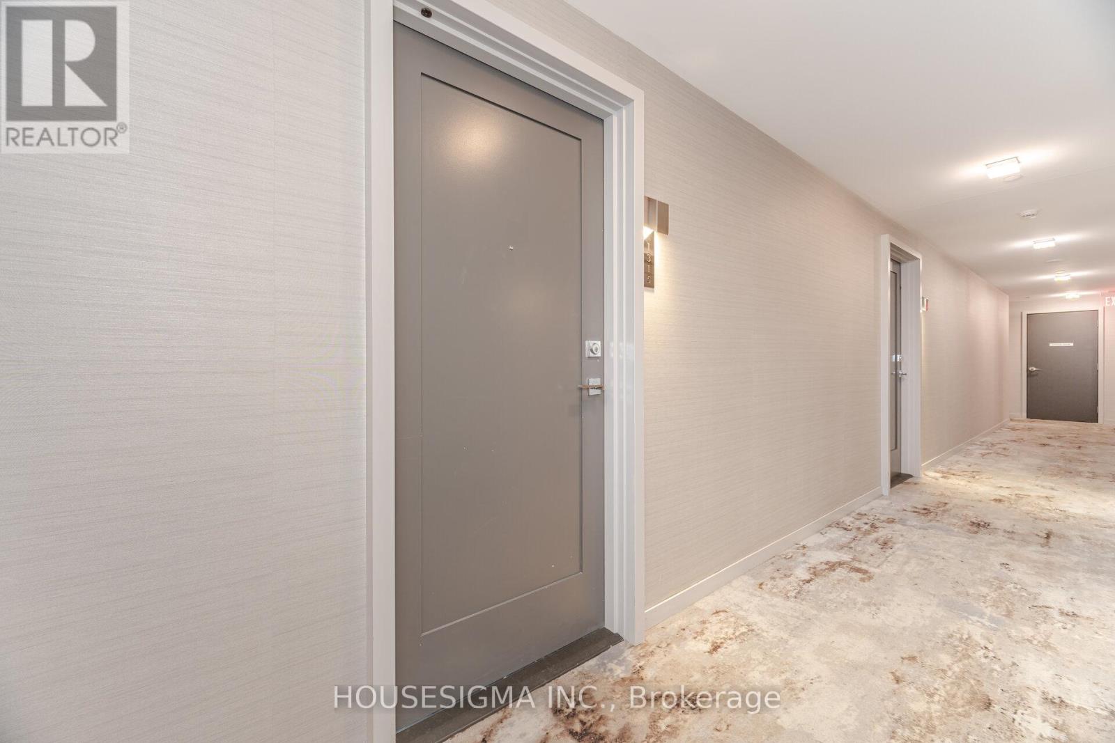 1315 - 57 St Joseph Street, Toronto, Ontario  M5S 0C5 - Photo 6 - C12948790