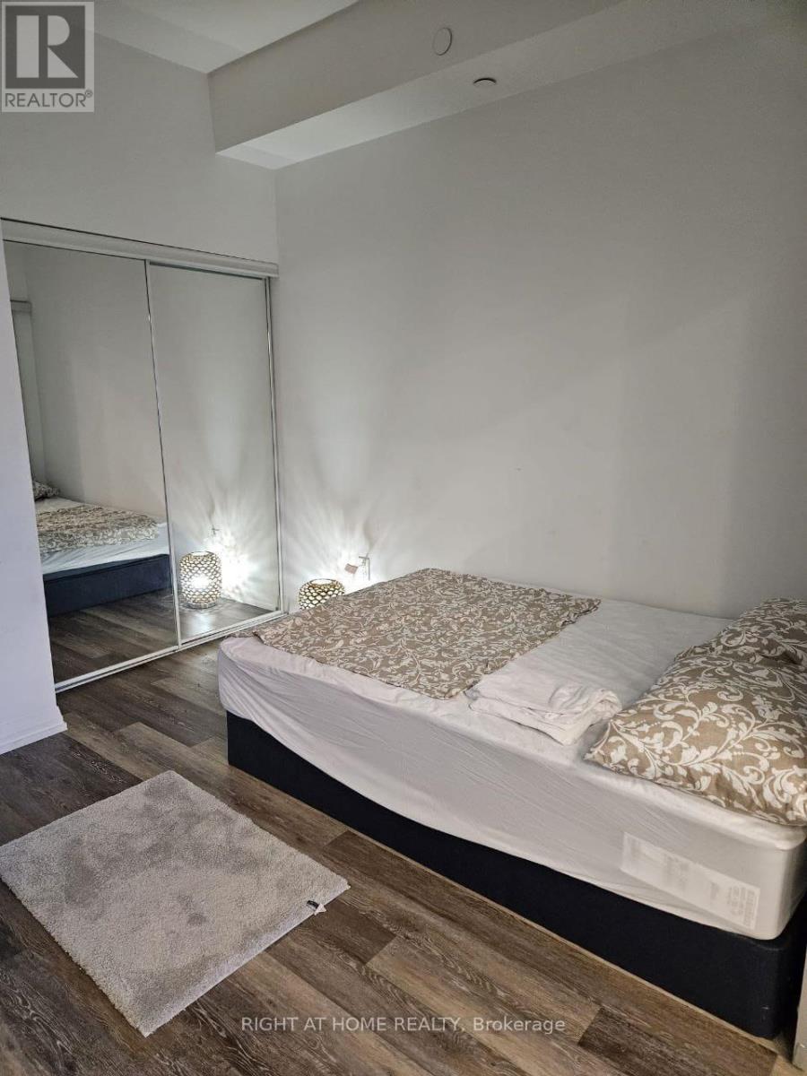 1115 - 75 Canterbury Place E, Toronto, Ontario  M2N 0L2 - Photo 10 - C12948808