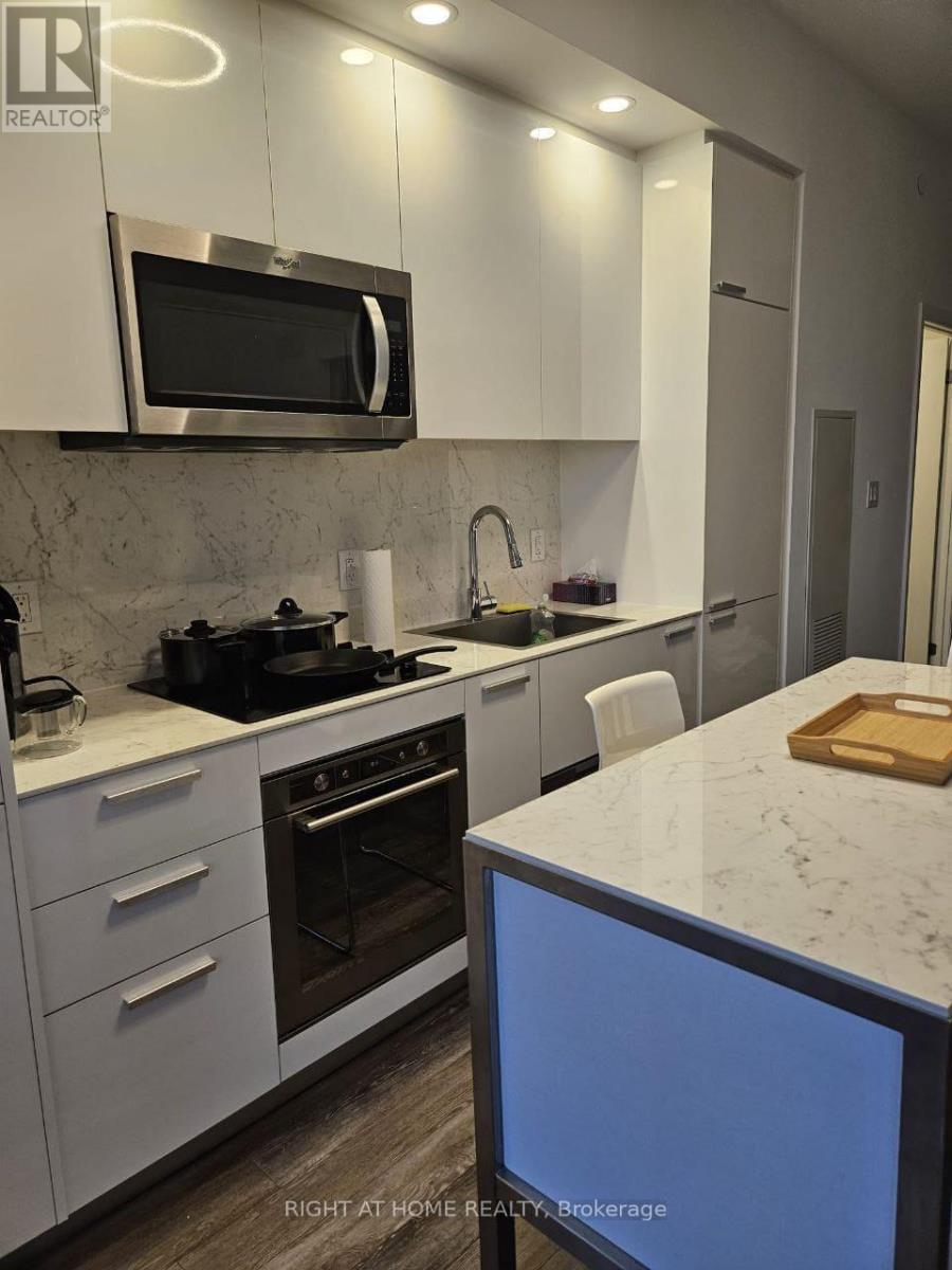 1115 - 75 Canterbury Place E, Toronto, Ontario  M2N 0L2 - Photo 5 - C12948808