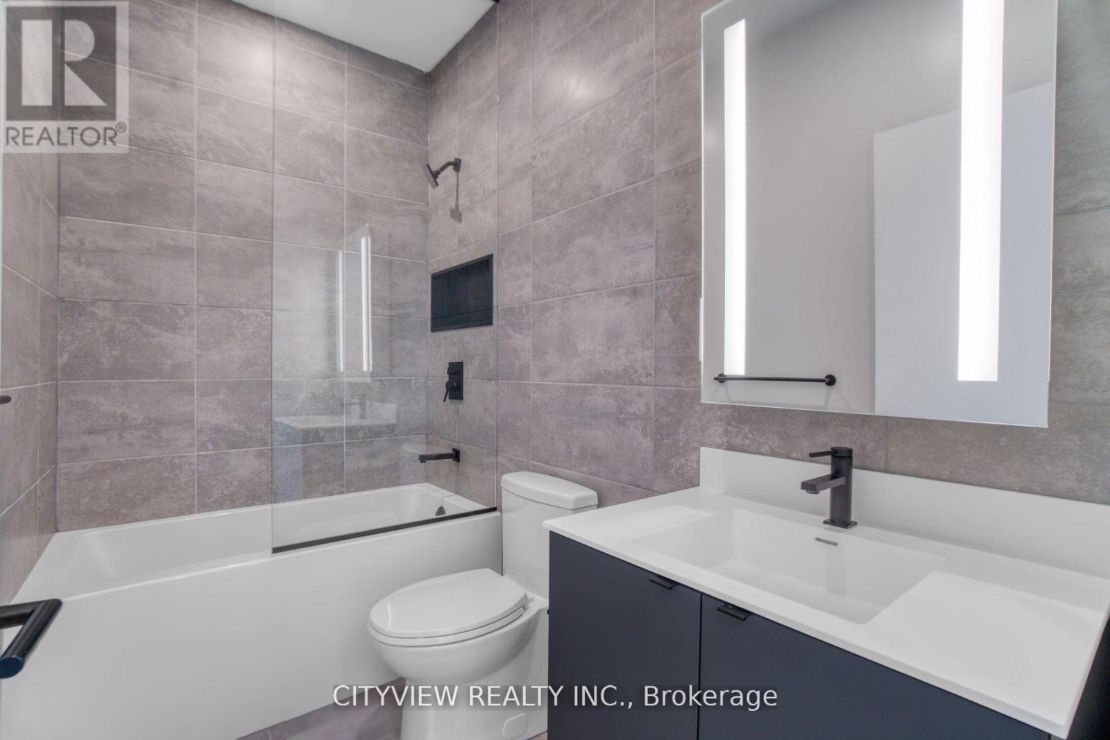 Ph10 - 500 Dupont Street, Toronto, Ontario  M6G 1Y7 - Photo 19 - C12948810