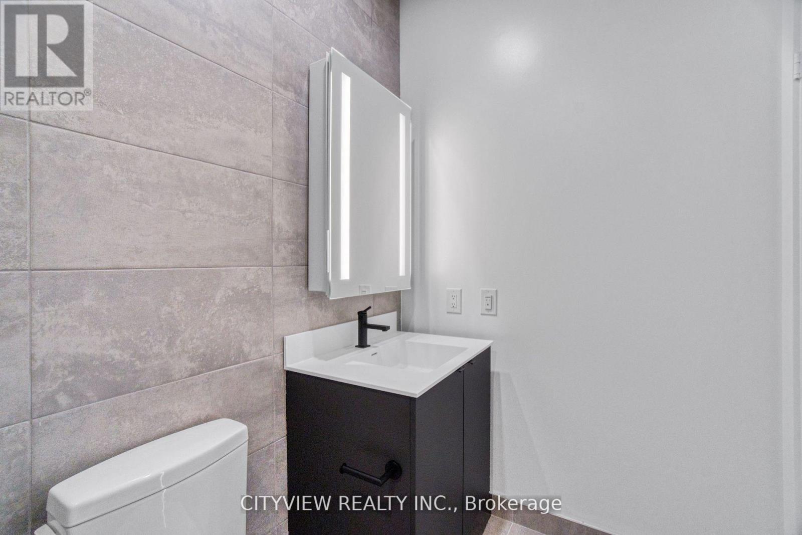 Ph10 - 500 Dupont Street, Toronto, Ontario  M6G 1Y7 - Photo 20 - C12948810