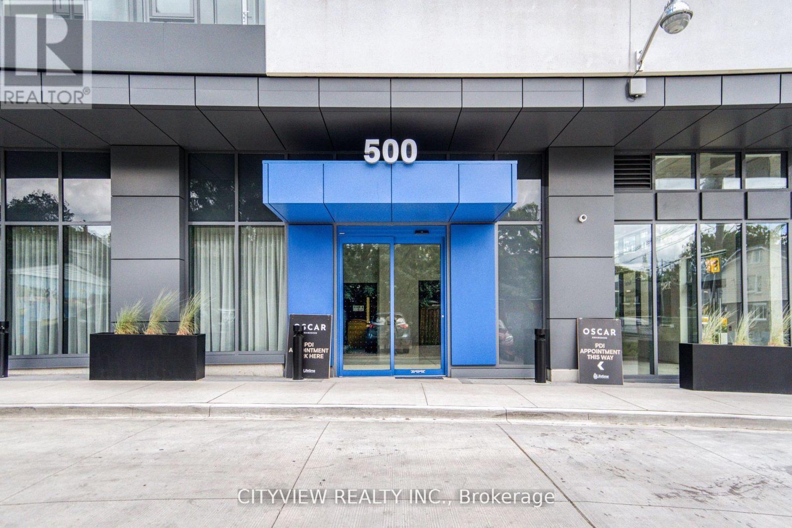 Ph10 - 500 Dupont Street, Toronto, Ontario  M6G 1Y7 - Photo 3 - C12948810