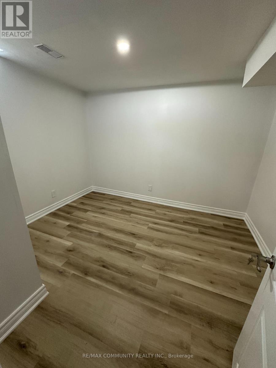 Basement - 12 Ball Crescent, Whitby, Ontario  L1P 1W6 - Photo 10 - E12948742