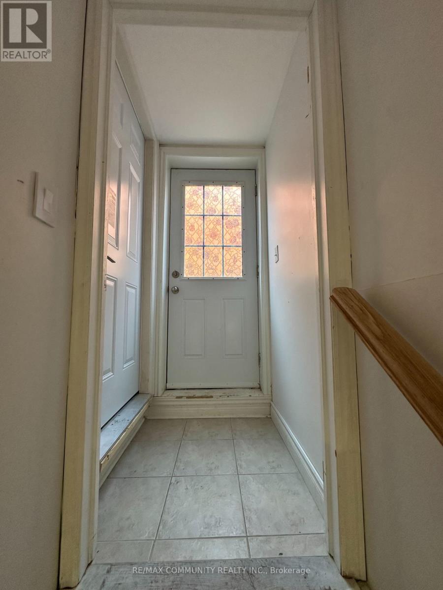 Basement - 12 Ball Crescent, Whitby, Ontario  L1P 1W6 - Photo 2 - E12948742