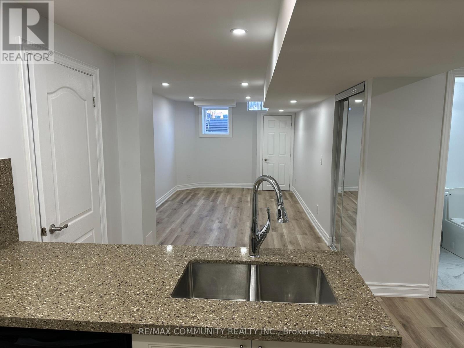 Basement - 12 Ball Crescent, Whitby, Ontario  L1P 1W6 - Photo 5 - E12948742