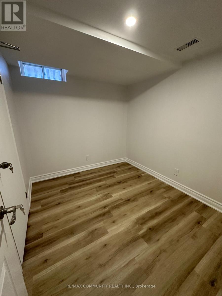 Basement - 12 Ball Crescent, Whitby, Ontario  L1P 1W6 - Photo 9 - E12948742