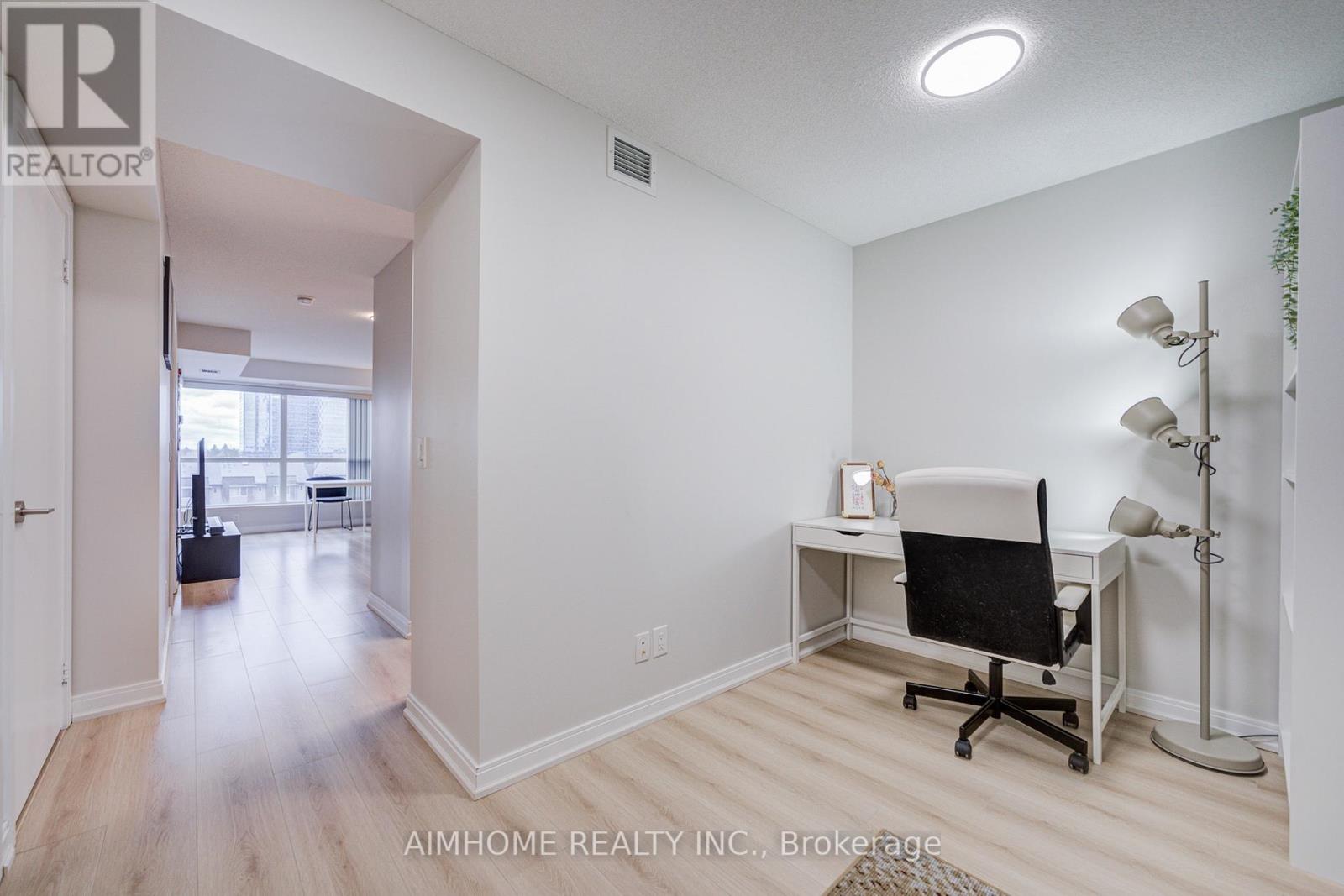 506 - 151 Village Green Square, Toronto, Ontario  M1S 0K5 - Photo 7 - E12948816