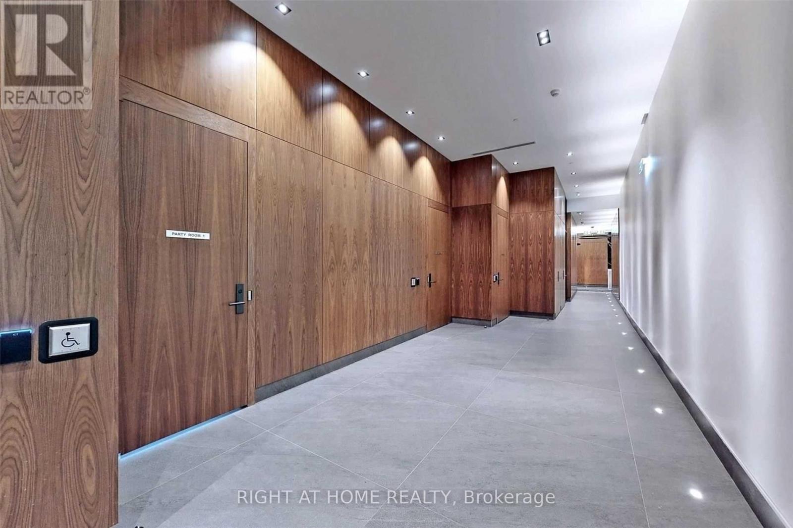 3601 - 7895 Jane Street, Vaughan, Ontario  L4K 0K2 - Photo 33 - N12948760