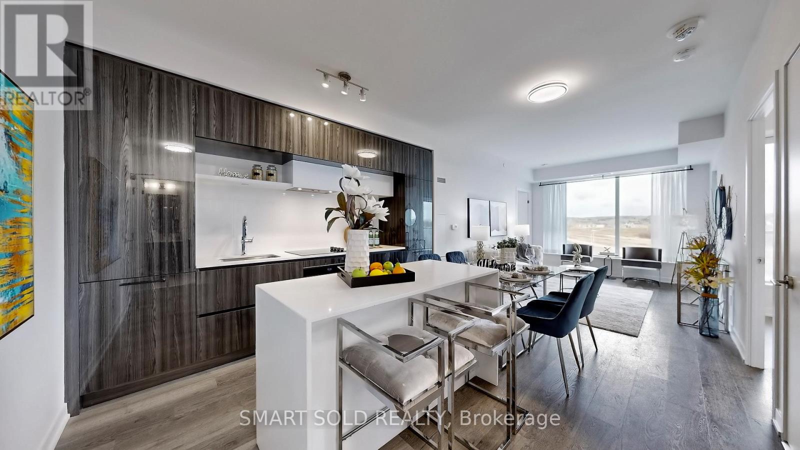 626 - 2 David Eyer Road, Richmond Hill, Ontario  L4S 0N6 - Photo 3 - N12948764