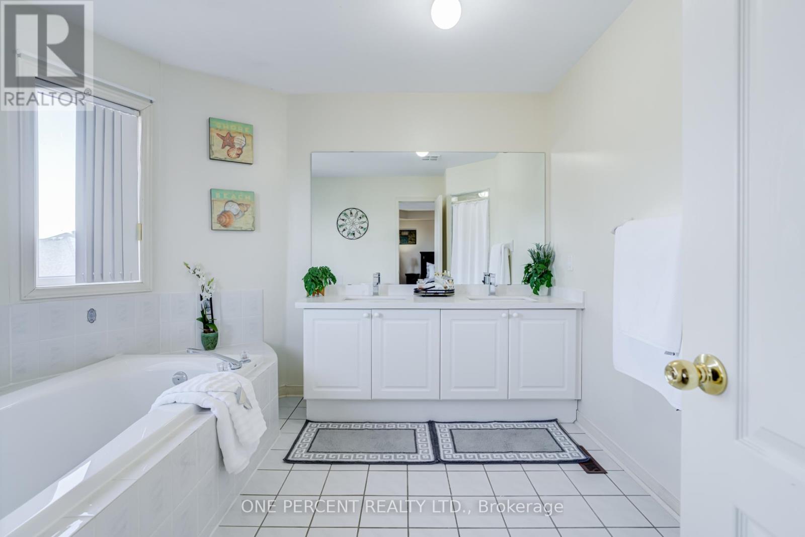 4 Copperstone Crescent, Richmond Hill, Ontario  L4S 2C4 - Photo 20 - N12948792