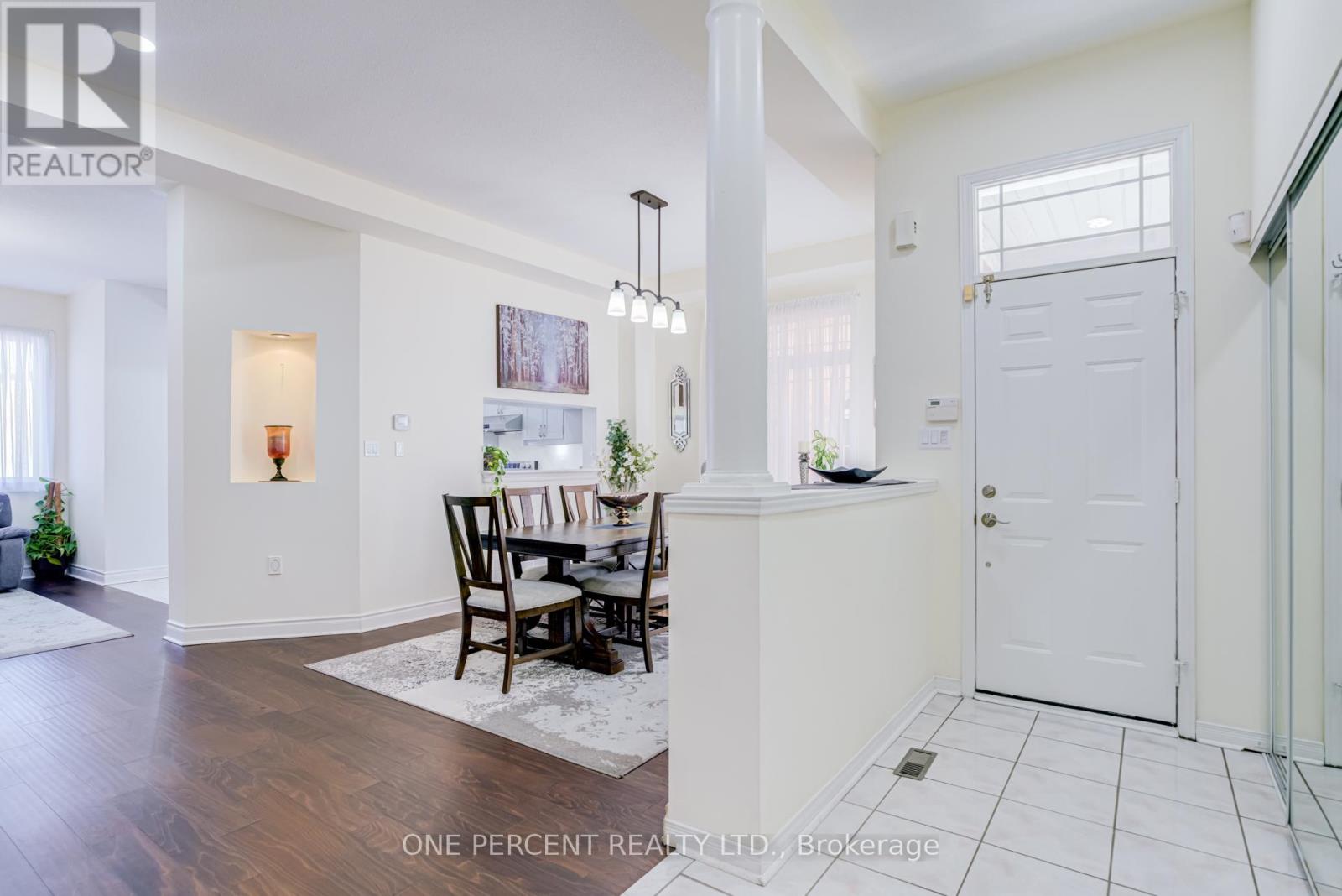 4 Copperstone Crescent, Richmond Hill, Ontario  L4S 2C4 - Photo 3 - N12948792