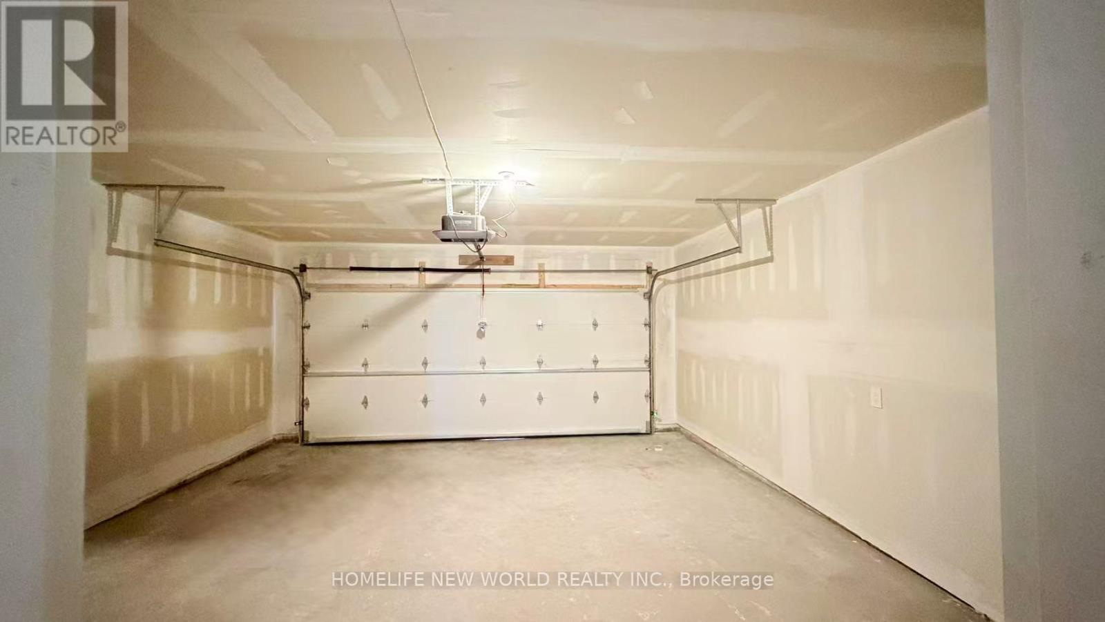 17 Bullata Lane, Richmond Hill, Ontario  L4B 0J7 - Photo 32 - N12948794