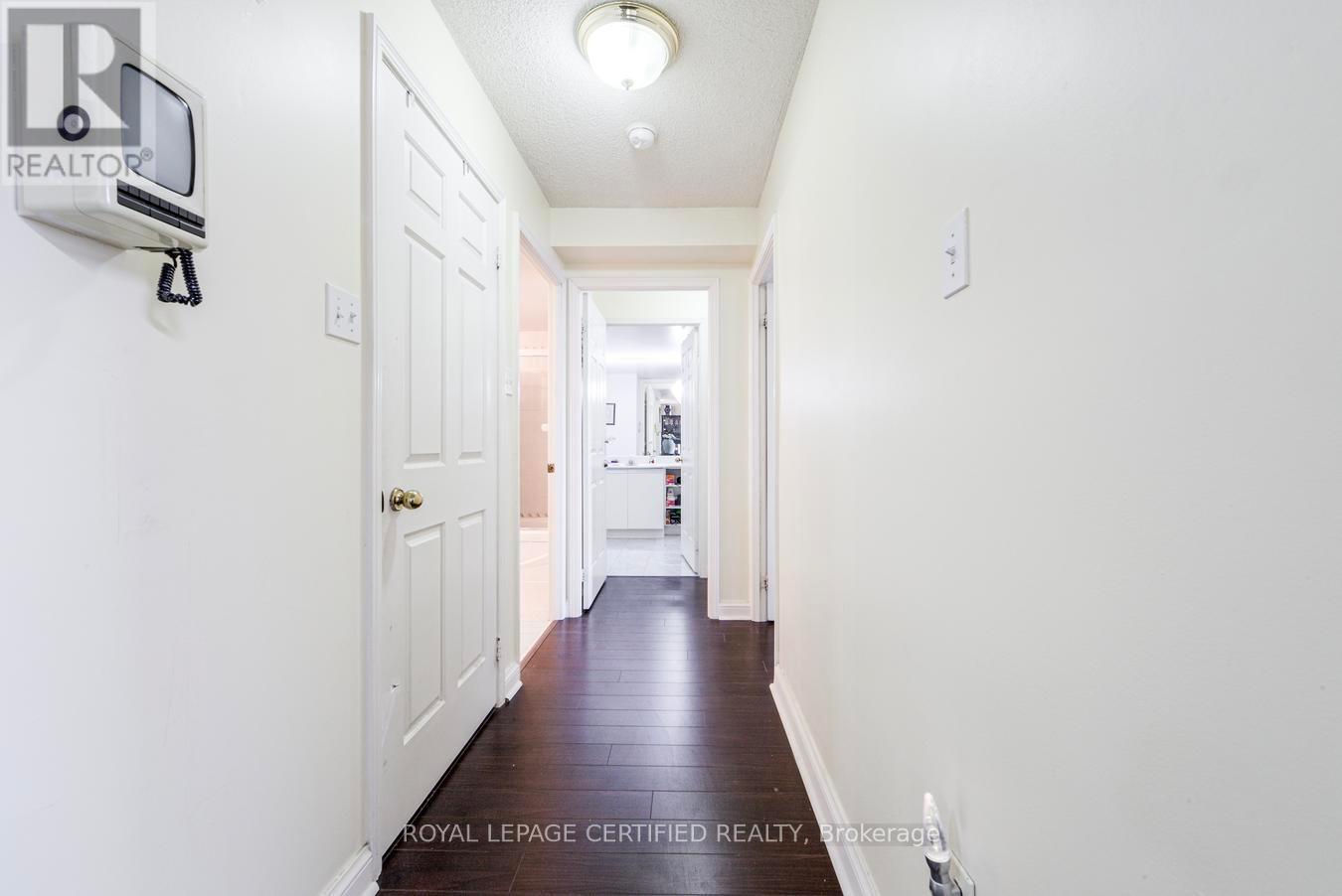 2107 - 22 Hanover Road, Brampton, Ontario  L6S 5K7 - Photo 22 - W12948802