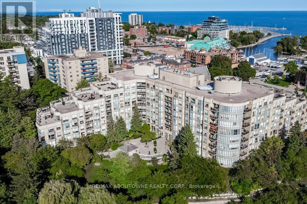 519 - 2511 Lakeshore Road W, Oakville, Ontario  L6L 6L9 - Photo 31 - W12948804