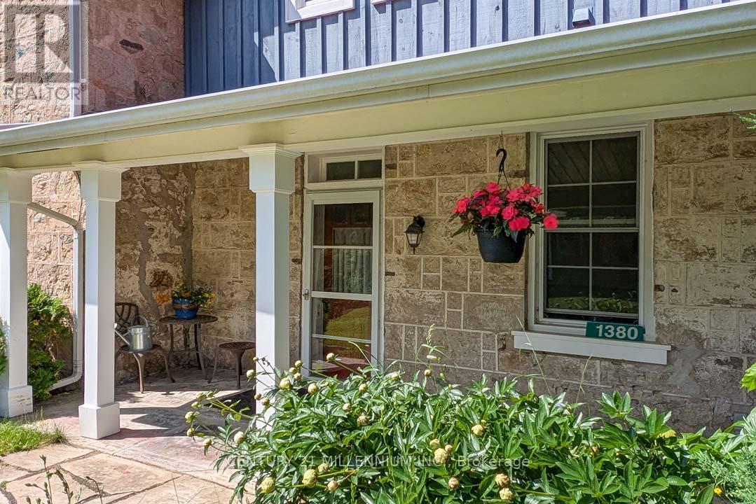 1380 Queen Street W, Caledon, Ontario  L7K 0C3 - Photo 10 - W12948806