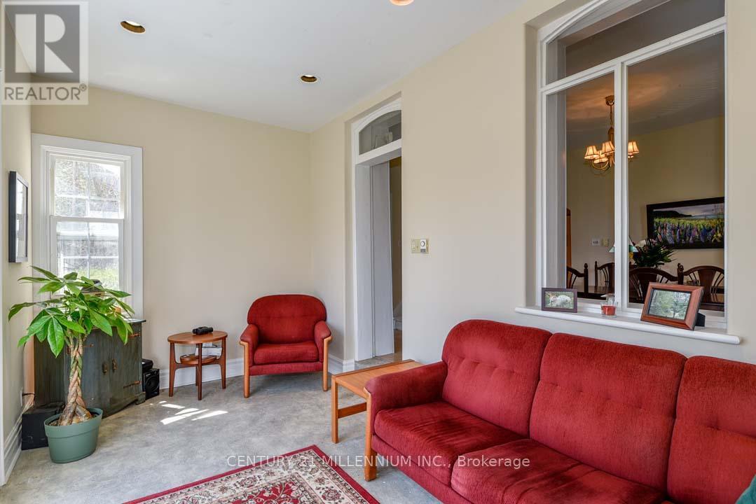 1380 Queen Street W, Caledon, Ontario  L7K 0C3 - Photo 24 - W12948806