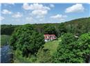 1380 QUEEN STREET W