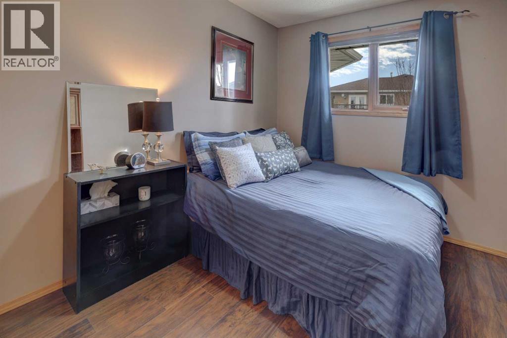 19 Everglade Drive SE, Airdrie, Alberta  T4B 2E9 - Photo 17 - A2290790